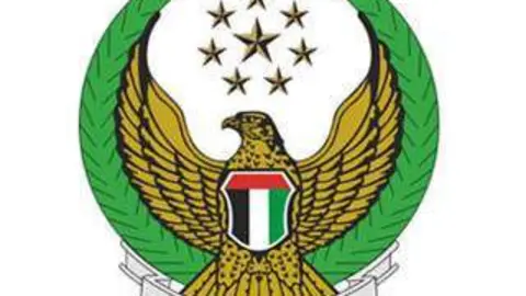 Logo de la Policía de Abu Dhabi.