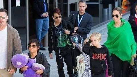 Una imagen de la familia de Angelina Jolie y Brad Pitt.