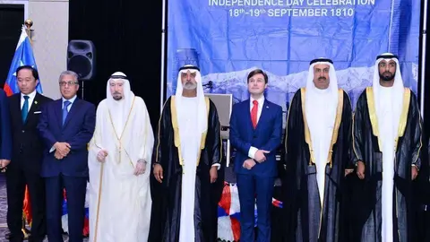 De derecha a izquierda Mohad bin Nahyan, el jeque Saqar Ghobash, Jean Paul Tarud, el jeque Al Nahyan bin Mubarak y el jeque Ali Al Hashimi. (Manaf K. Abbas)