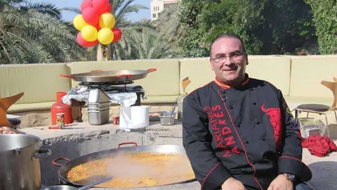 Mariano Andrés, en la terraza del restaurante Seville's en Dubai. (EL CORREO)