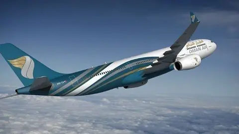 Un avión de la aerolínea Oman Air.