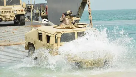 Maniobras de la Armada saudí en el Golfo.