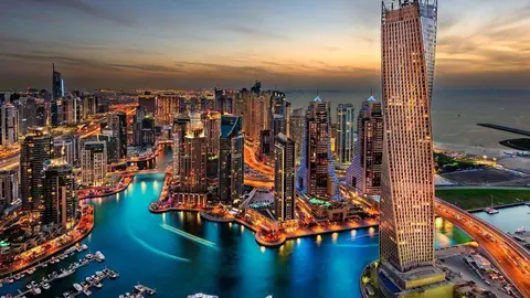 Perspectiva aérea de Dubai Marina.
