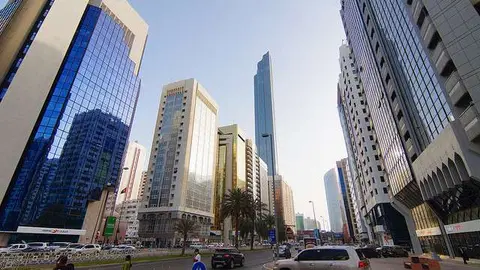 Una calle de Abu Dhabi. (Mathias Apitz, Flickr)