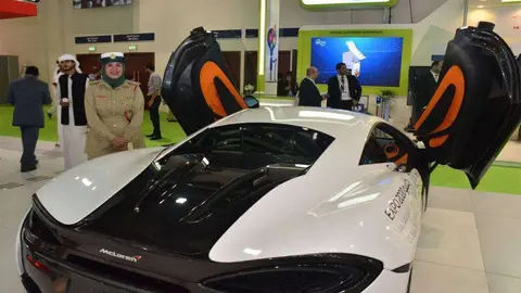 El nuevo MacLaren S570 de la Policía de Dubai.