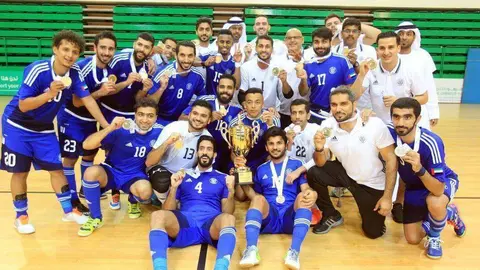 El Al Nasr de Dubai celebra la victoria.