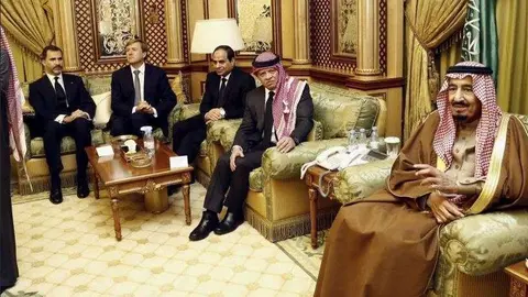 El rey de España durante su visita a Arabia Saudita en 2015 por el funeral del rey Abdullah.