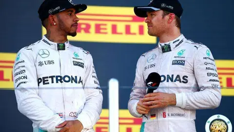 Hamilton y Rosberg los dos pilotos de Mercedes.
