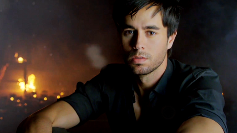 Enrique Iglesias.