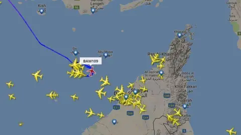 Atasco en el cielo de Dubai.