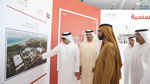 El jeque Mohamed Al Maktoum durante la inauguración del Museo Etihad. (Wam)