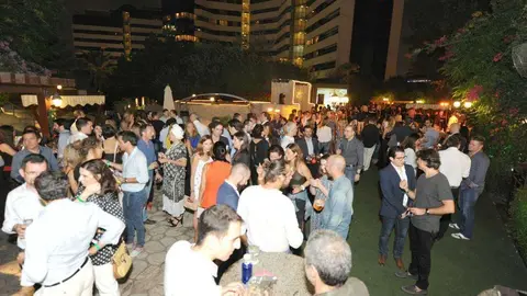 La fiesta de Navidad del Seville's estuvo muy concurrida y ofreció un gran ambiente. (Cedida)