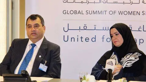 La presidenta del Consejo Nacional Federal de EAU, Amal Al Qubaisi, durante el evento.,