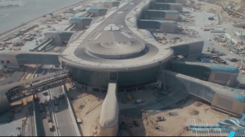 Un fotograma del vídeo sobre las obras del edificio terminal MTB del Aeropuerto de Abu Dhabi.