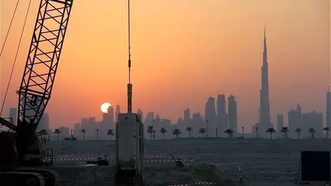 Obras en The Tower de Dubai Creek Harbour, la torre diseñada por el arquitecto español Santiago Calatrava. (R. Pérez / EL CORREO)