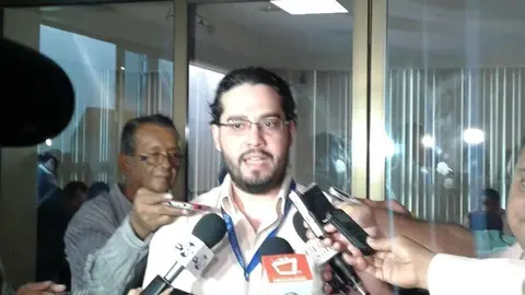 Carlos Bonilla, director de transporte aéreo nicaragüense.