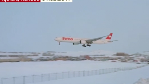 El Boeing 777-300ER de Swiss aterrizó en Iqaluit.