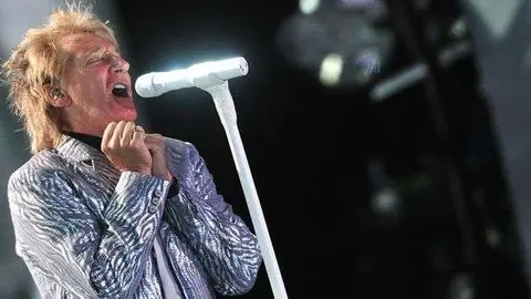 Rod Stewart durante uno de sus conciertos.