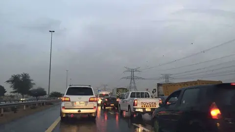 Cielos cubiertos y lluvia en Dubai (EL CORREO).