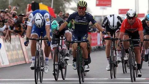 Marcel Kittel tras cruzar la línea de meta de la segunda etapa del Tour de Abu Dhabi. (Abu Dhabi Tour)