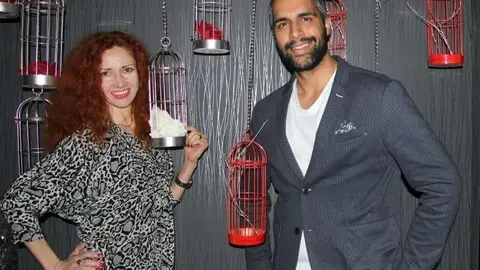 Viktoria Melnitchouk, directora de 'España' -izquierda-, y Amir Mahtani, director de Operaciones del restaurante. (EL CORREO)