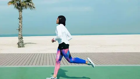 Ropa deportiva marca Nike para musulmanas.