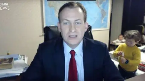 Captura de pantalla del vídeo de la entrevista de la BBC.