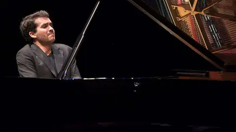 Pérez Floristán, durante su concierto en el Ars Center de la Universidad de Nueva York de Abu Dhabi. (Abu Dhabi Festival)