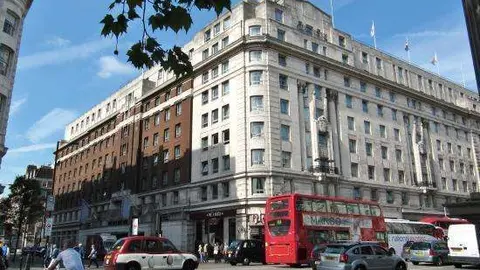 El hotel Cumberland en el centro de Londres.