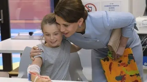 La princesa Haya, durante su visita a un hospital australiano.