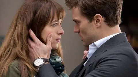 Una escena de la película '50 sombras de Grey'.