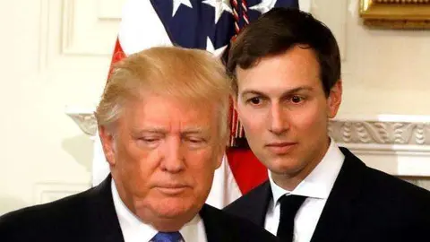 Donald Trump y su yerno Jared Kushner, en la Casa Blanca. (REUTERS)