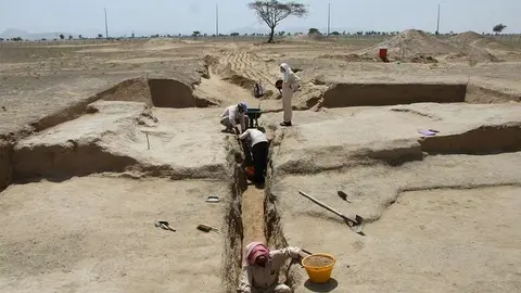 Zona del 'falaj' en la que se inicia la red secundaria de canalizaciones en Sharjah. (EL CORREO)