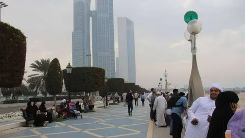 La Corniche de Abu Dhabi, capital de Emiratos Árabes Unidos. (EL CORREO)