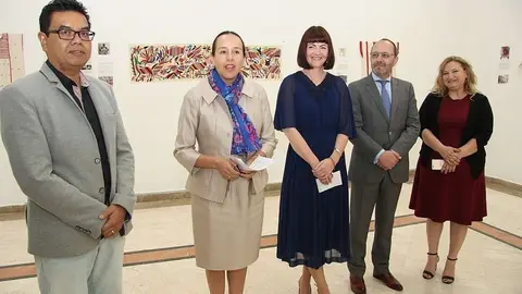 De izquierda a derecha, Izmer bin Ahmed, Francisca Méndez, Rebecca Devaney, Pedro Blanco y Aurela Cuku. (EL CORREO)