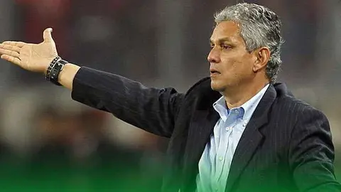 Reinaldo Rueda es el entrenador del Atlético Nacional de Colombia.