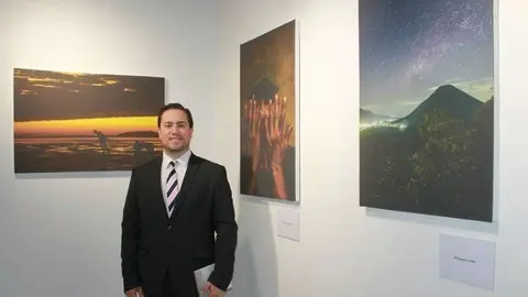 El fotógrafo salvadoreño Gerardo Grassl.