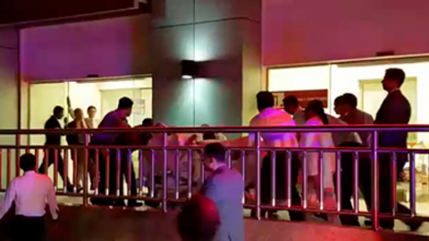 Eman Abdul Atti, a su llegada al Hospital Burjeel de Abu Dhabi.