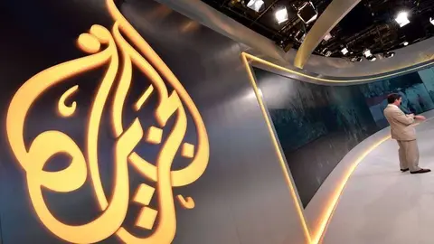 Estudio de la cadena de televisión qatarí Al Jazeera.