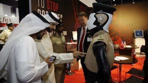 El robot policía de Dubai, una de las últimas innovaciones tecnológicas en Emiratos. (The National)