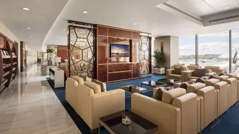 La nueva sala de pasajeros de Emirates en el aeropuerto de Boston. 