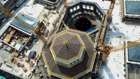 El nuevo techo de la Gran Mezquita en La Meca.