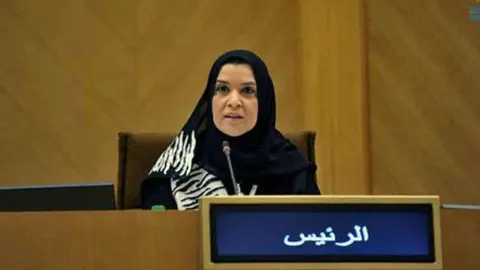 Amal Al Al Qubaisi, presidenta del Consejo Federal Nacional de EAU.