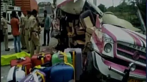 Una imagen del accidente de tráfico ocurrido en la India.