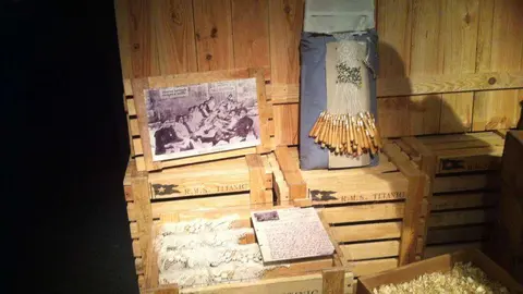 Los encajes gallegos en la bodega del Titanic.