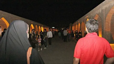 Puente Khaju de Isfahan en Irán. (EL CORREO)