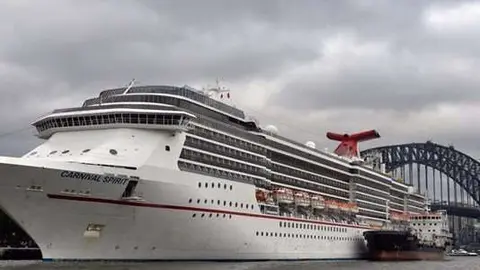 Imagen de Twitter de dos de las cuatro embarcaciones.