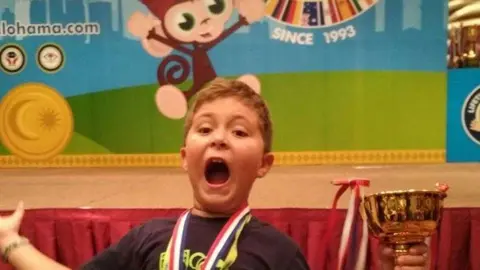 Nacho Bravo tras ganar el campeonato de cálculo mental.