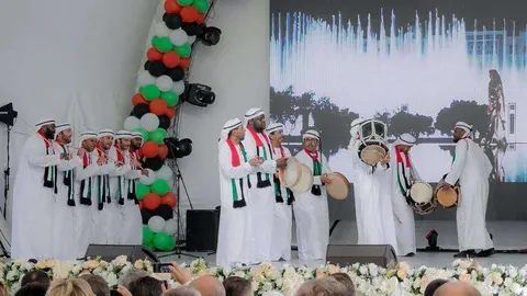 Actuación musical durante los actos del Día de Emiratos en Expo Astana 2017.