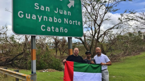 El quinceañero millonario de Dubai posa en Puerto Rico. (Instagram)